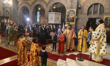 Κυριακή της Σταυροπροσκυνήσεως και Δοξολογία επι τη Εθνική Εορτή της 25ης Μαρτίου στον Ι. Καθεδρικό Ναό